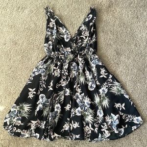 Blue floral print dress size S